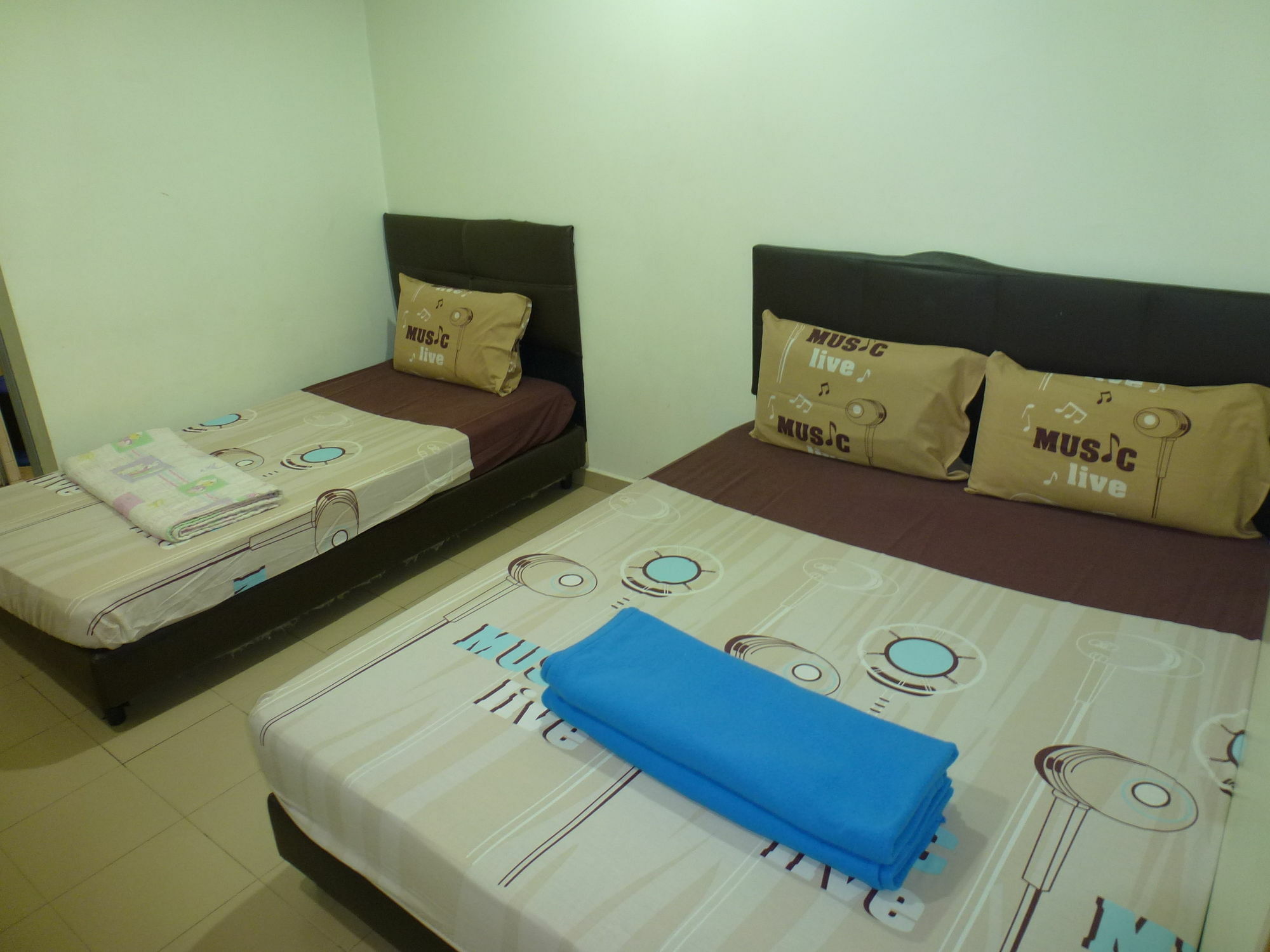 Batu Berendam Inn Kampong Sungai Putat Εξωτερικό φωτογραφία