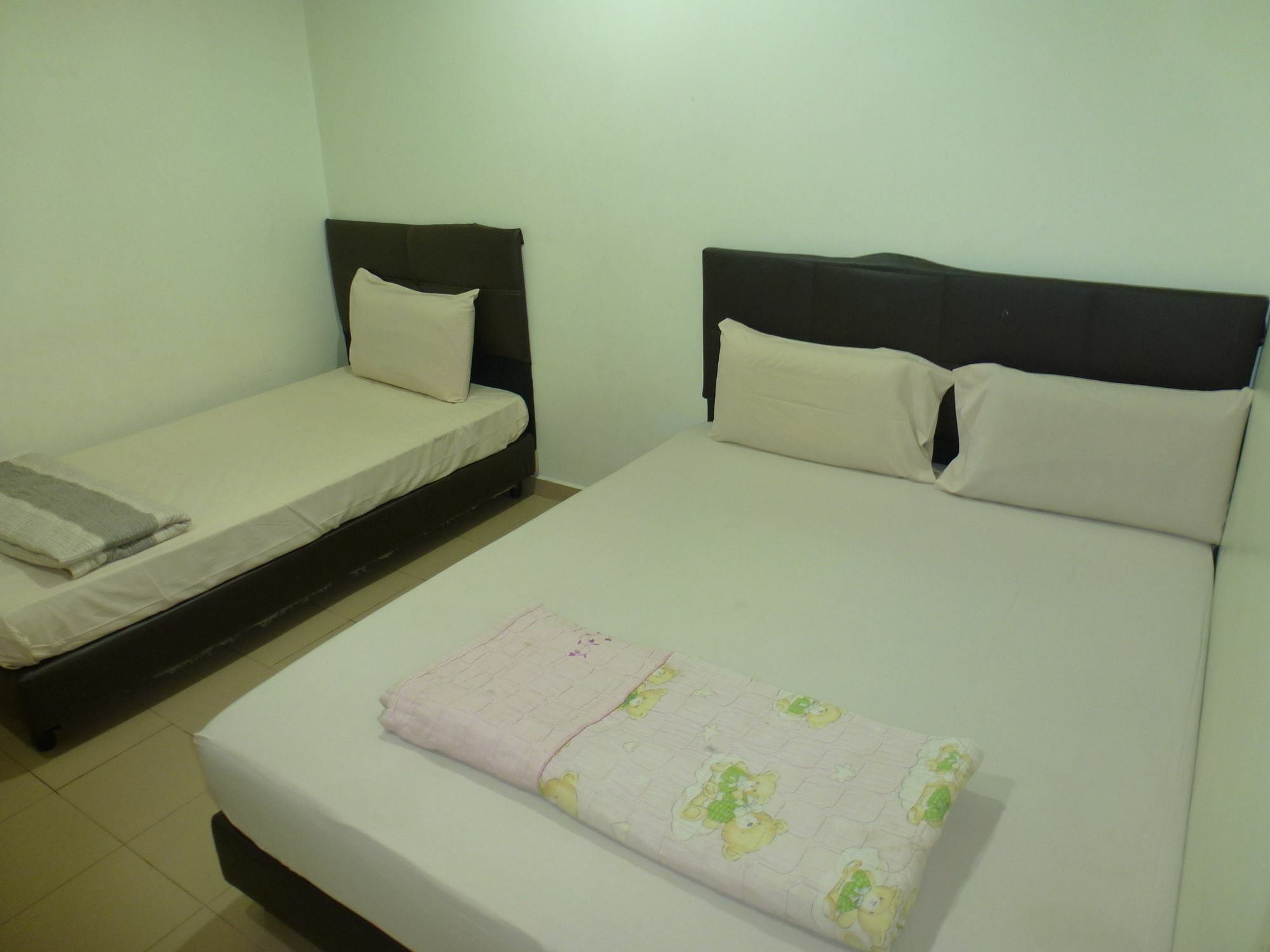Batu Berendam Inn Kampong Sungai Putat Εξωτερικό φωτογραφία